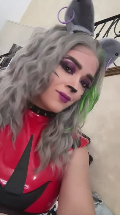 Victoria Voxx Costume + Video