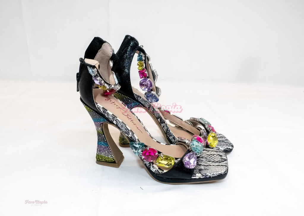 Cherie DeVille Betsy Johnson Heels + Signed Polaroids Cherie DeVille