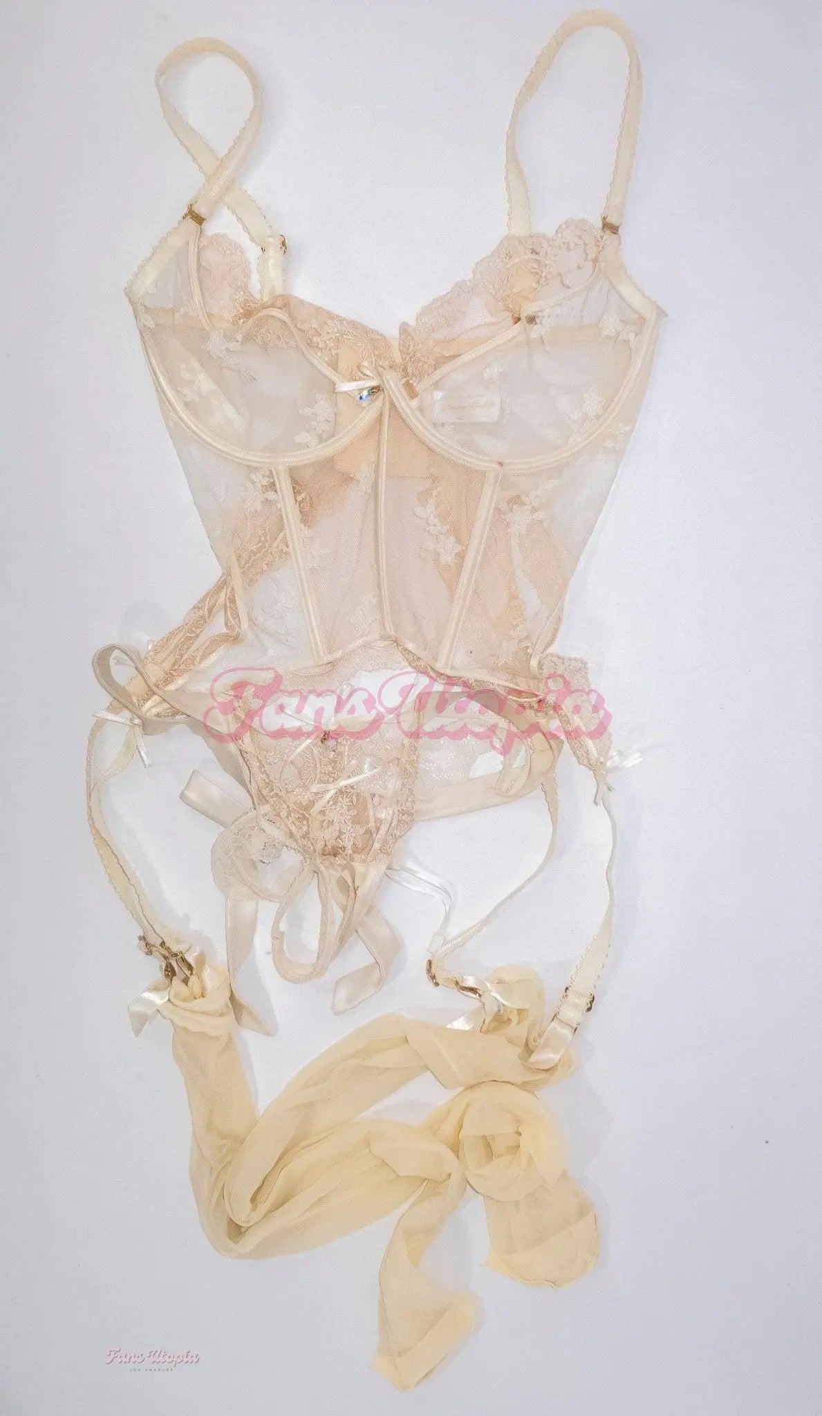 Savannah Bond HB Cream Bostier Garter Complete Set Savannah Bond
