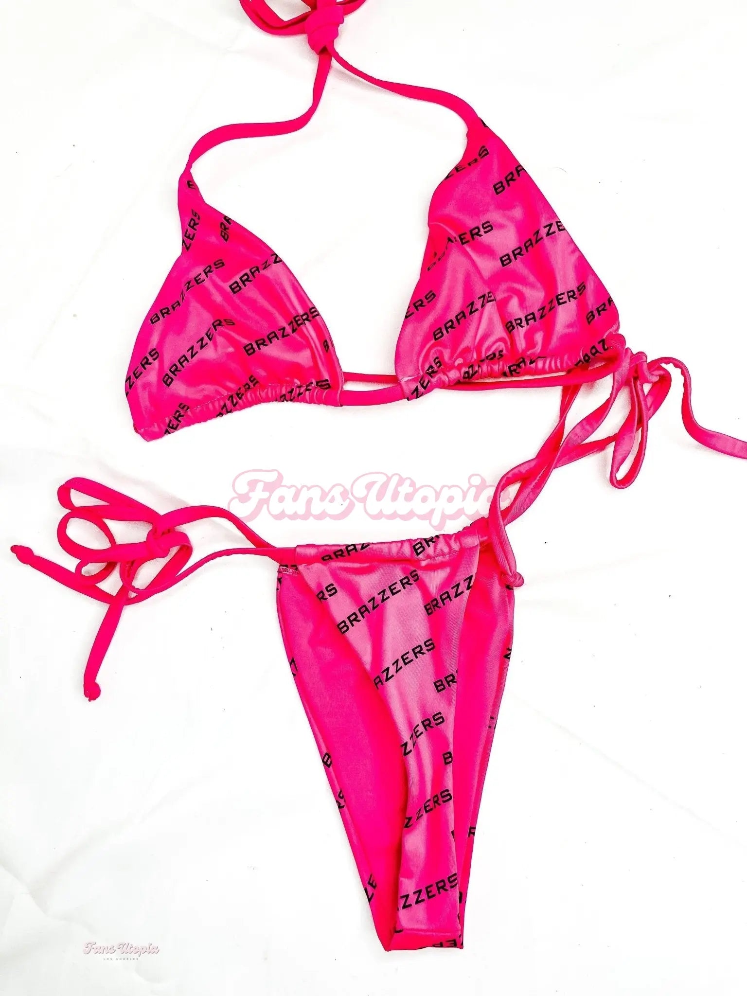 Savannah Bond Hot Pink Brazzers String Bikini Savannah Bond