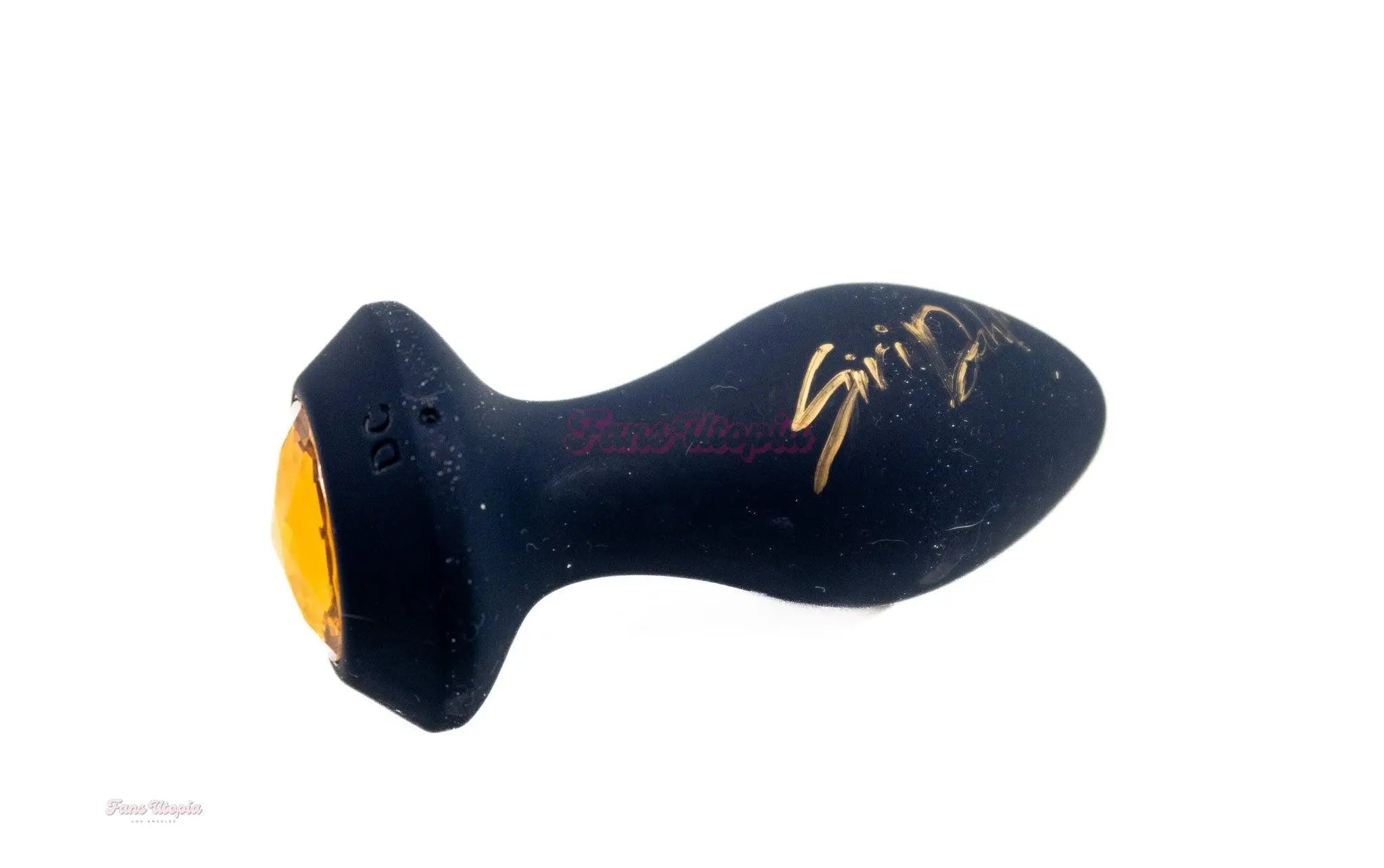 Siri Dahl Autographed Black Orange Plug Siri Dahl