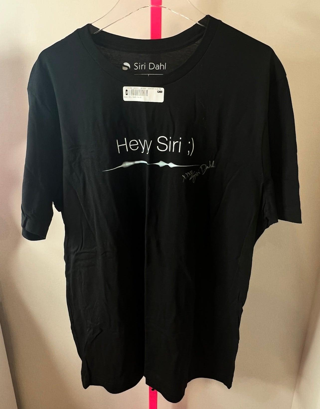 Siri Dahl Autographed Hey Siri T-Shirt Siri Dahl