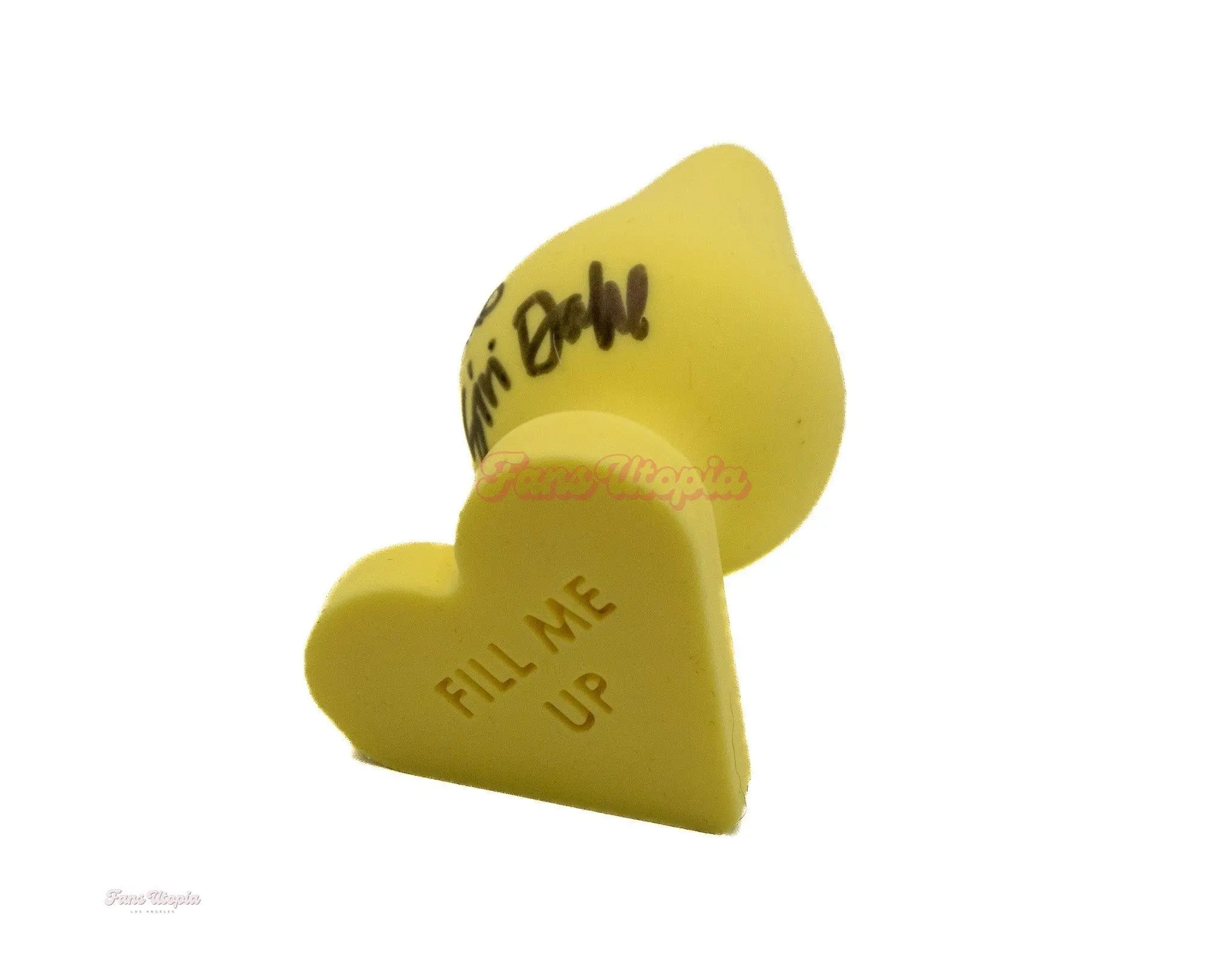 Siri Dahl Autographed Yellow Heart Plug Siri Dahl