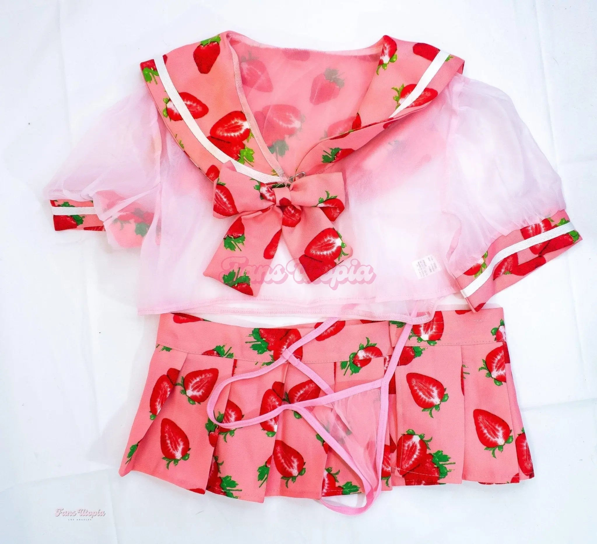 Summer Col Strawberry Outfit Set + Autographed Polaroid Summer Col