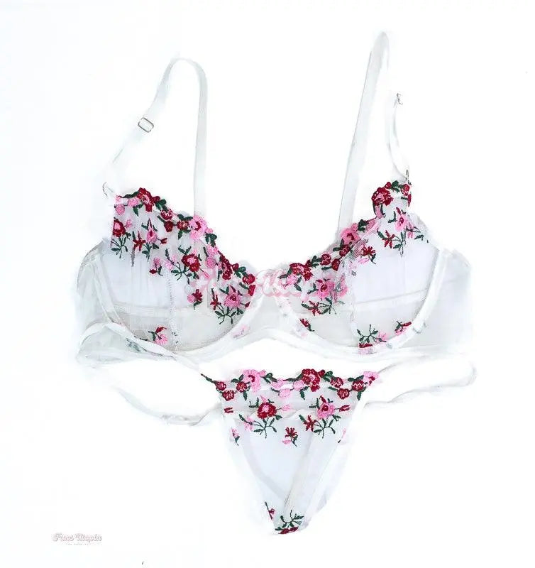 Victoria Voxxx White Floral Bra & Panties Victoria Voxxx